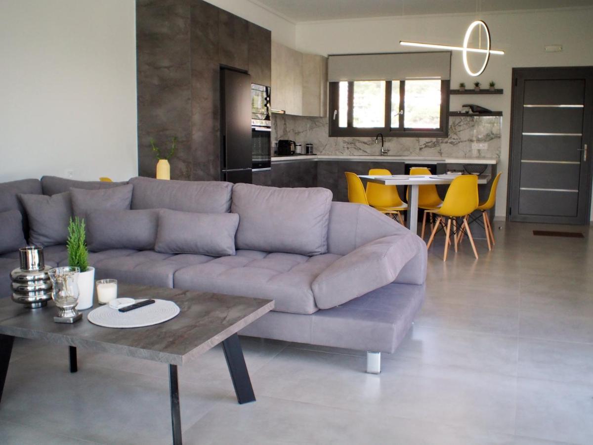 Nostos Luxury Villas With Private Pool In Nafpaktos Buitenkant foto