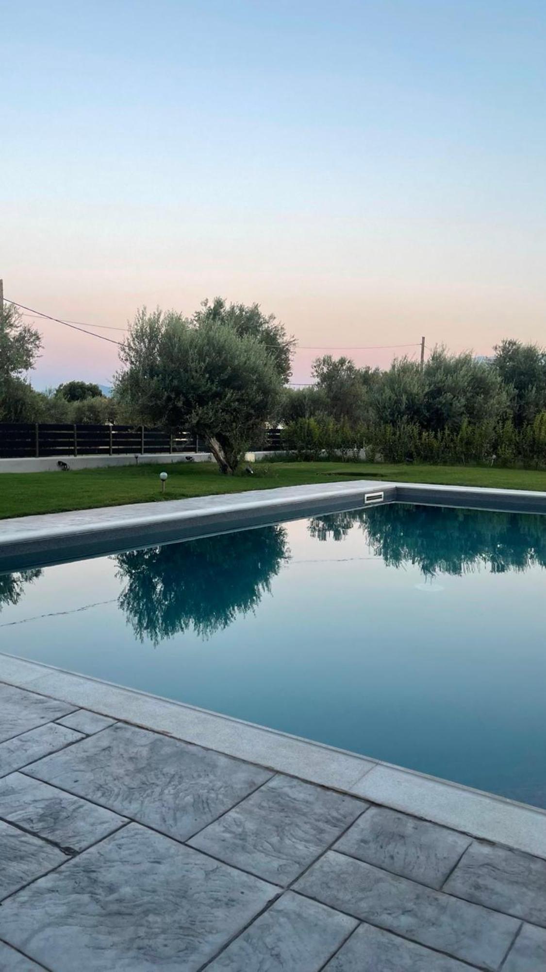 Nostos Luxury Villas With Private Pool In Nafpaktos Buitenkant foto